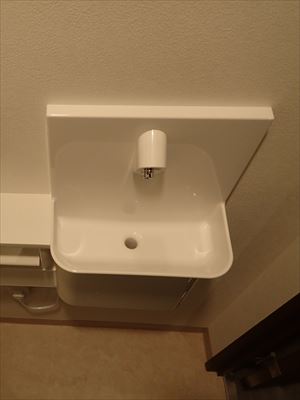 Panasonic　アラウーノV・エコカラットでトイレリフォーム